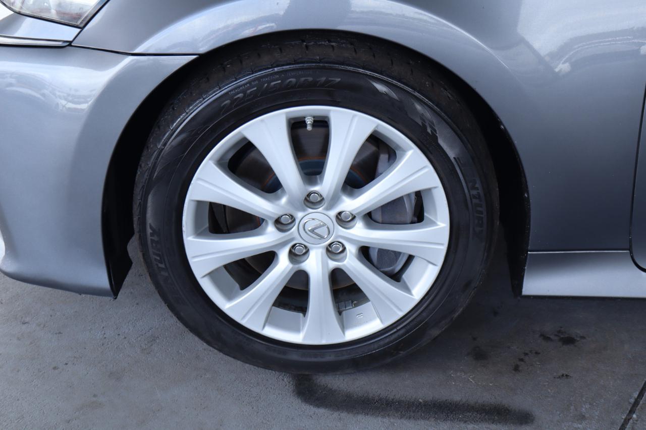 Lexus GS 200T 4dr Sdn RWD 2016