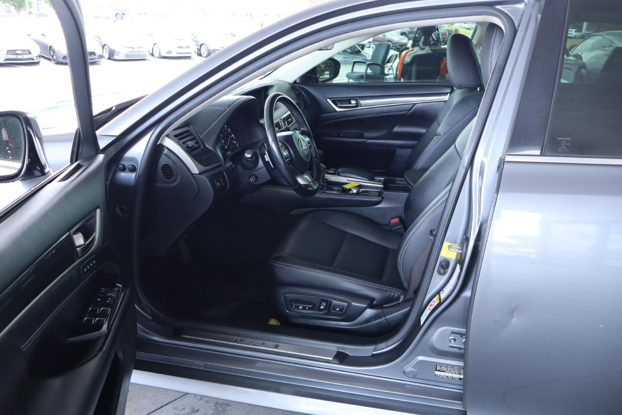 Lexus GS 200T 4dr Sdn RWD 2016