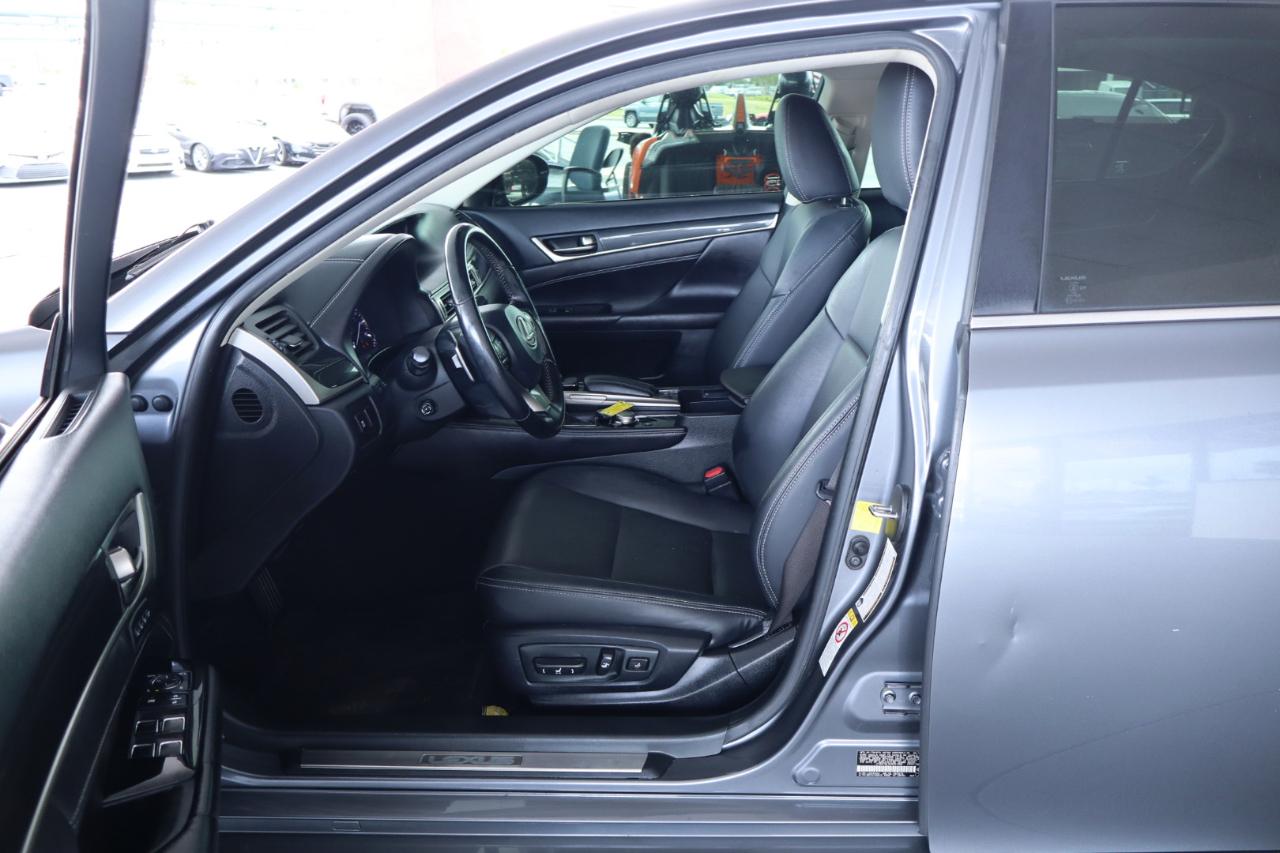 Lexus GS 200T 4dr Sdn RWD 2016