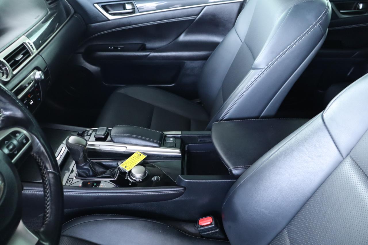 Lexus GS 200T 4dr Sdn RWD 2016