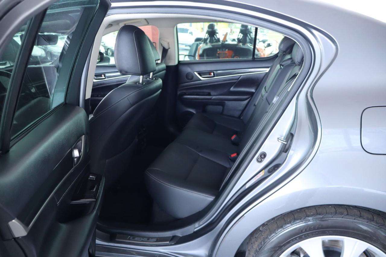 Lexus GS 200T 4dr Sdn RWD 2016