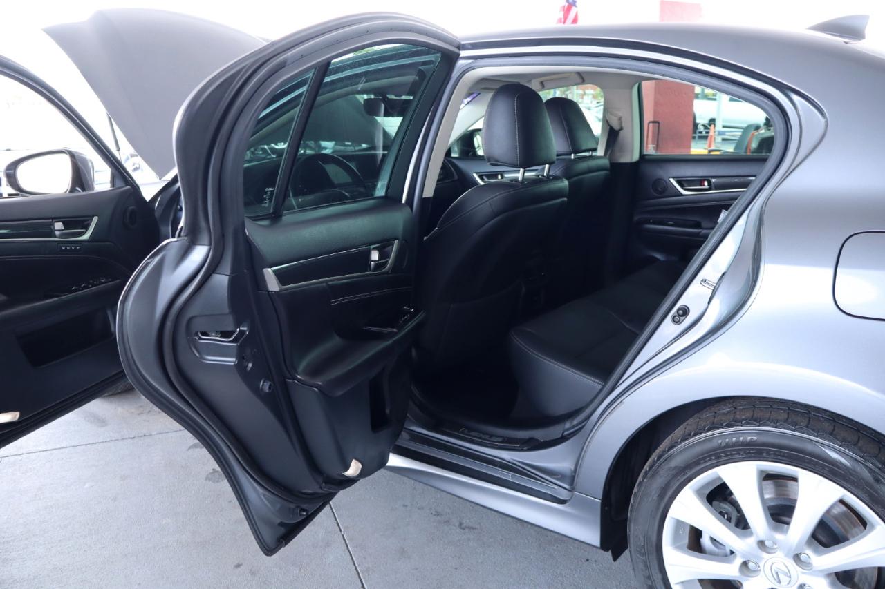 Lexus GS 200T 4dr Sdn RWD 2016