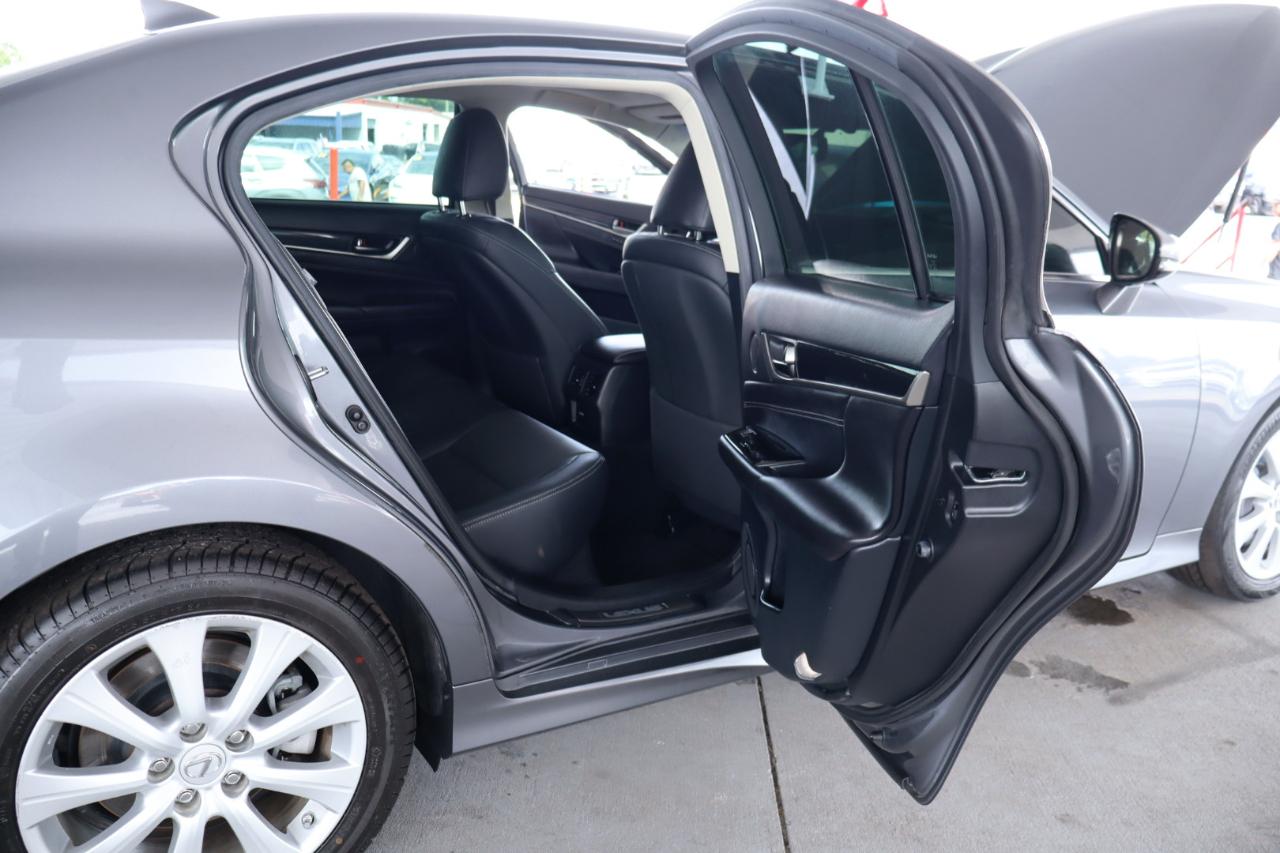 Lexus GS 200T 4dr Sdn RWD 2016