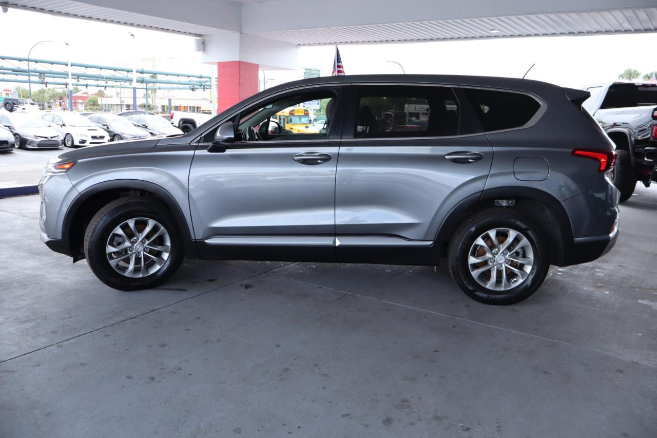 Hyundai Santa Fe SE 2.4L Auto FWD 2020