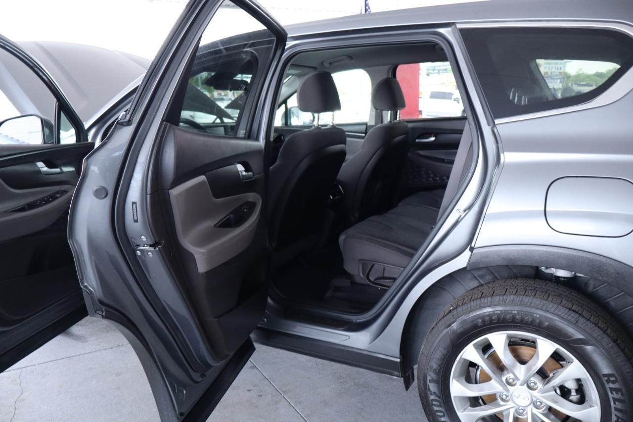 Hyundai Santa Fe SE 2.4L Auto FWD 2020