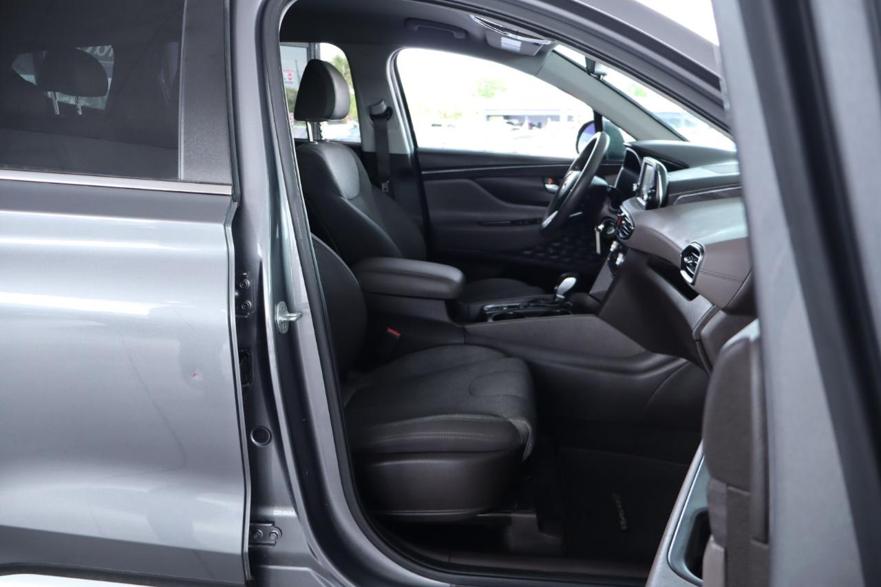 Hyundai Santa Fe SE 2.4L Auto FWD 2020