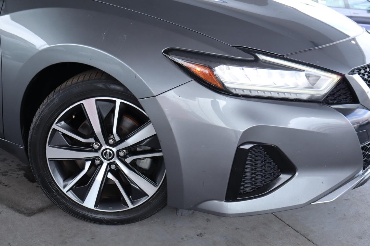 Nissan Maxima SV 3.5L 2020