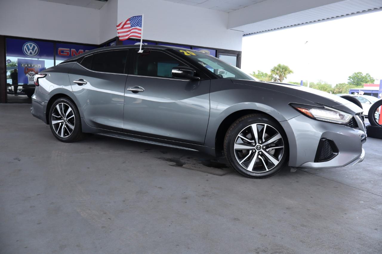 Nissan Maxima SV 3.5L 2020