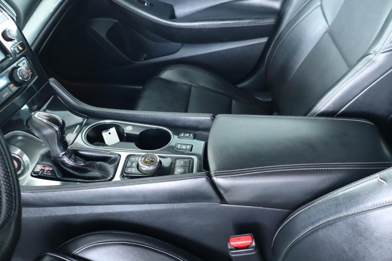 Nissan Maxima SV 3.5L 2020