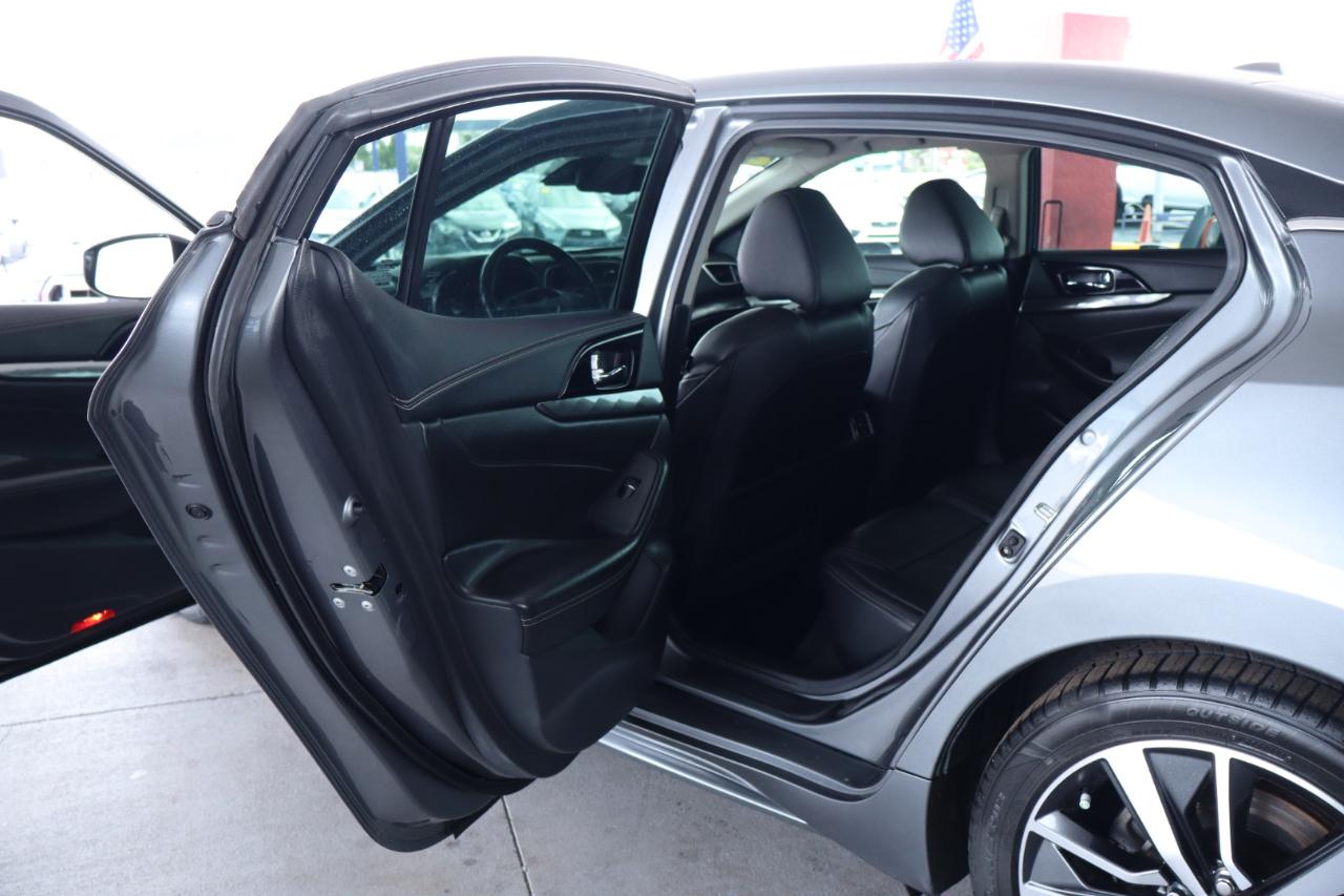 Nissan Maxima SV 3.5L 2020