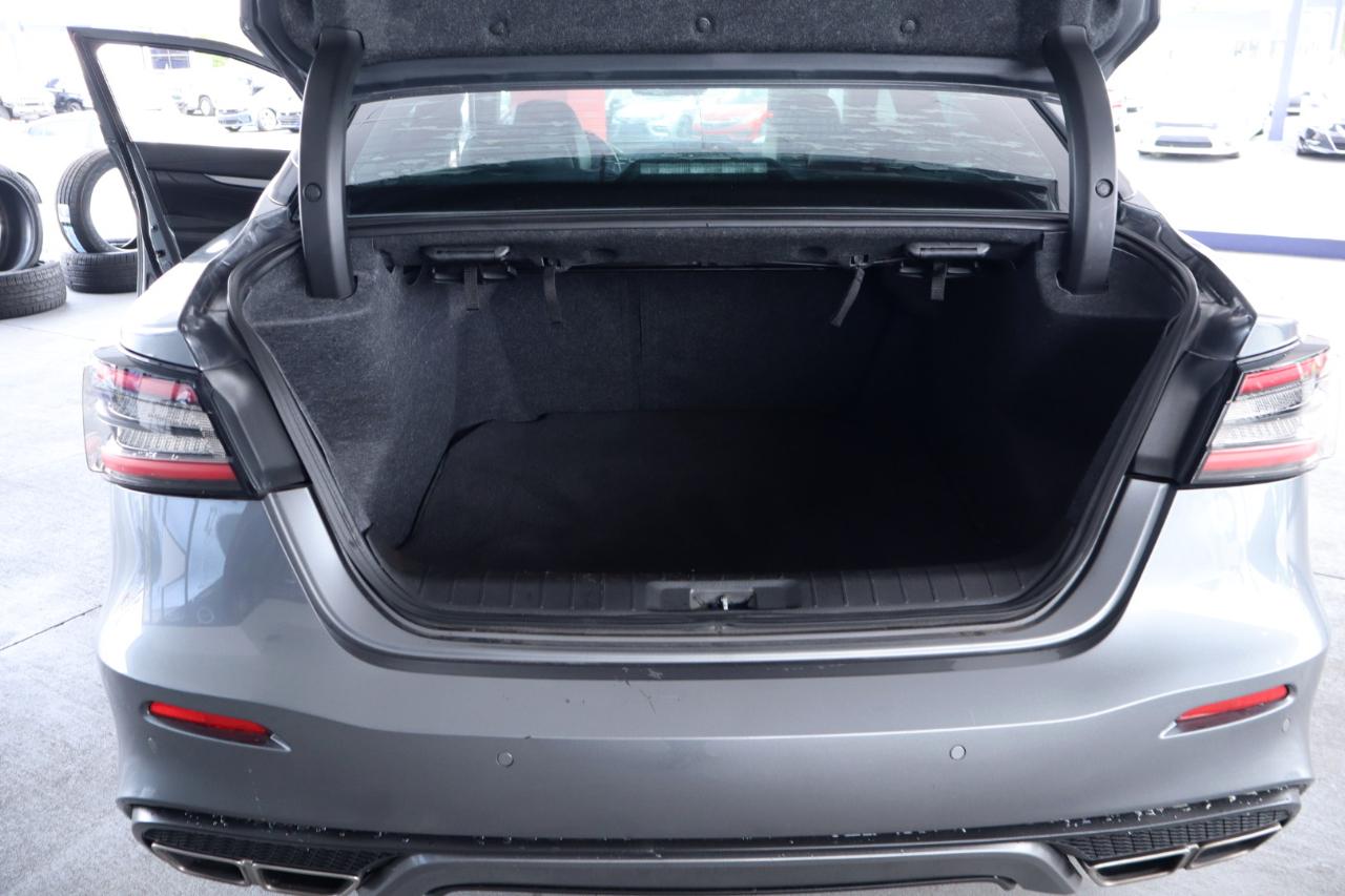 Nissan Maxima SV 3.5L 2020