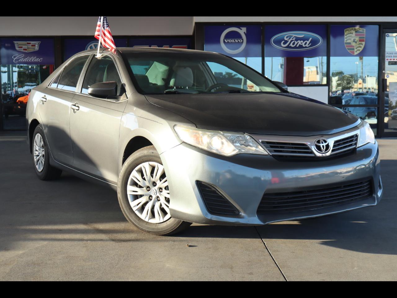 Toyota Camry 2014.5 4dr Sdn I4 Auto SE Sport (Natl) 2014