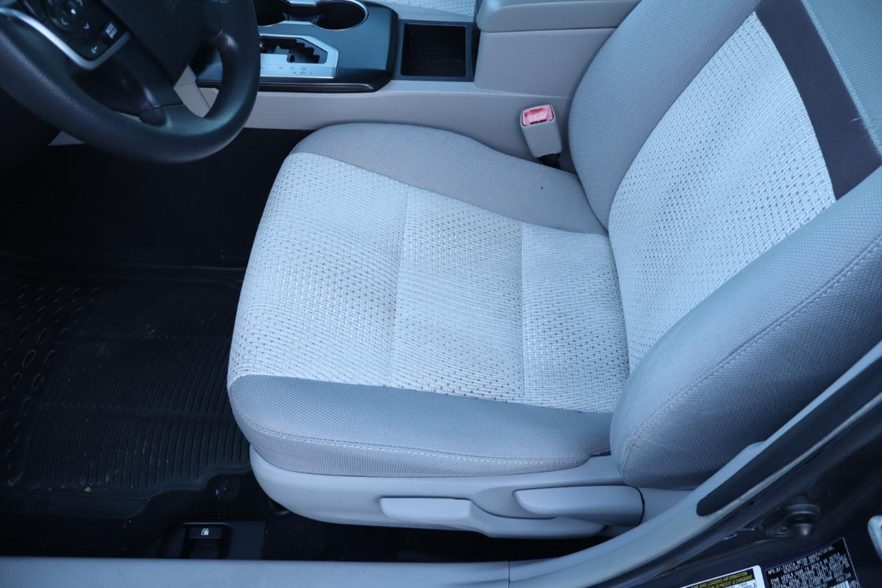 Toyota Camry 2014.5 4dr Sdn I4 Auto SE Sport (Natl) 2014