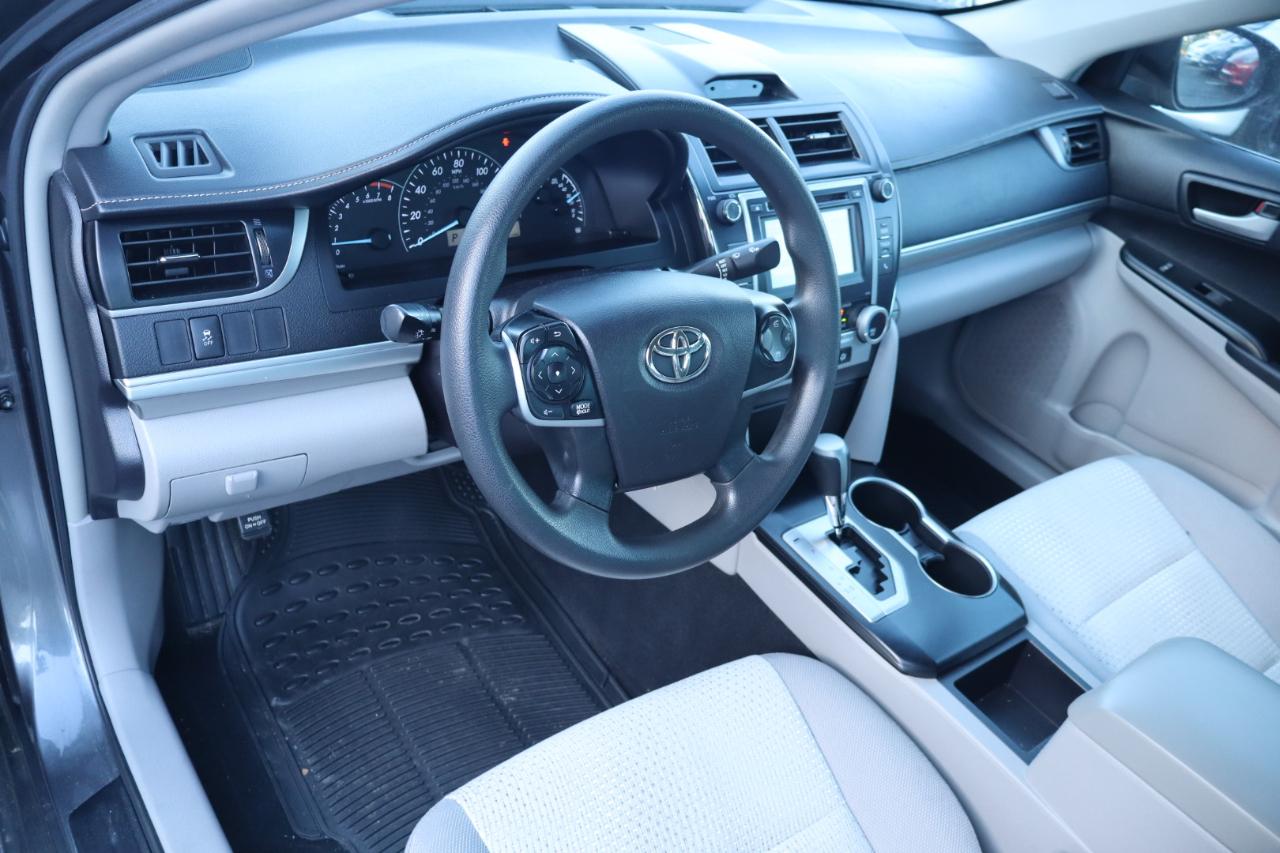 Toyota Camry 2014.5 4dr Sdn I4 Auto SE Sport (Natl) 2014