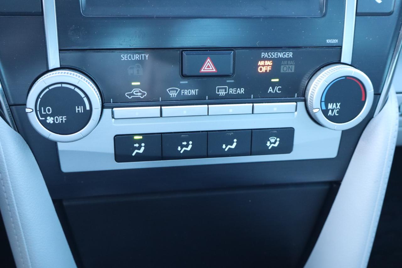 Toyota Camry 2014.5 4dr Sdn I4 Auto SE Sport (Natl) 2014