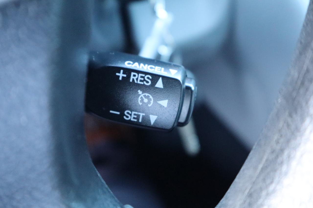 Toyota Camry 2014.5 4dr Sdn I4 Auto SE Sport (Natl) 2014