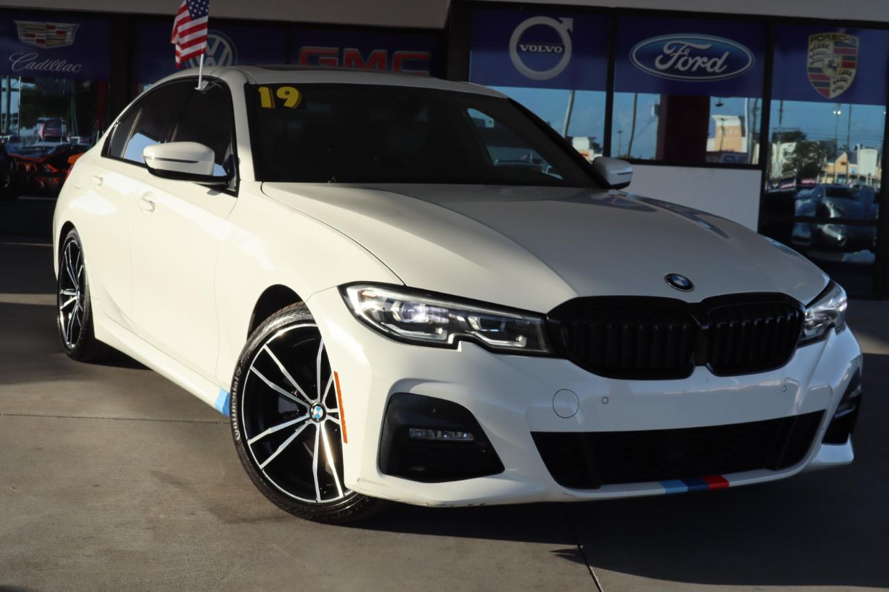 BMW 3 Series 330i Sedan 2019