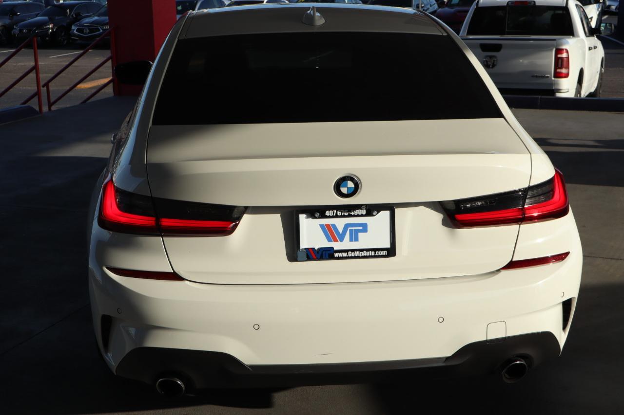 BMW 3 Series 330i Sedan 2019