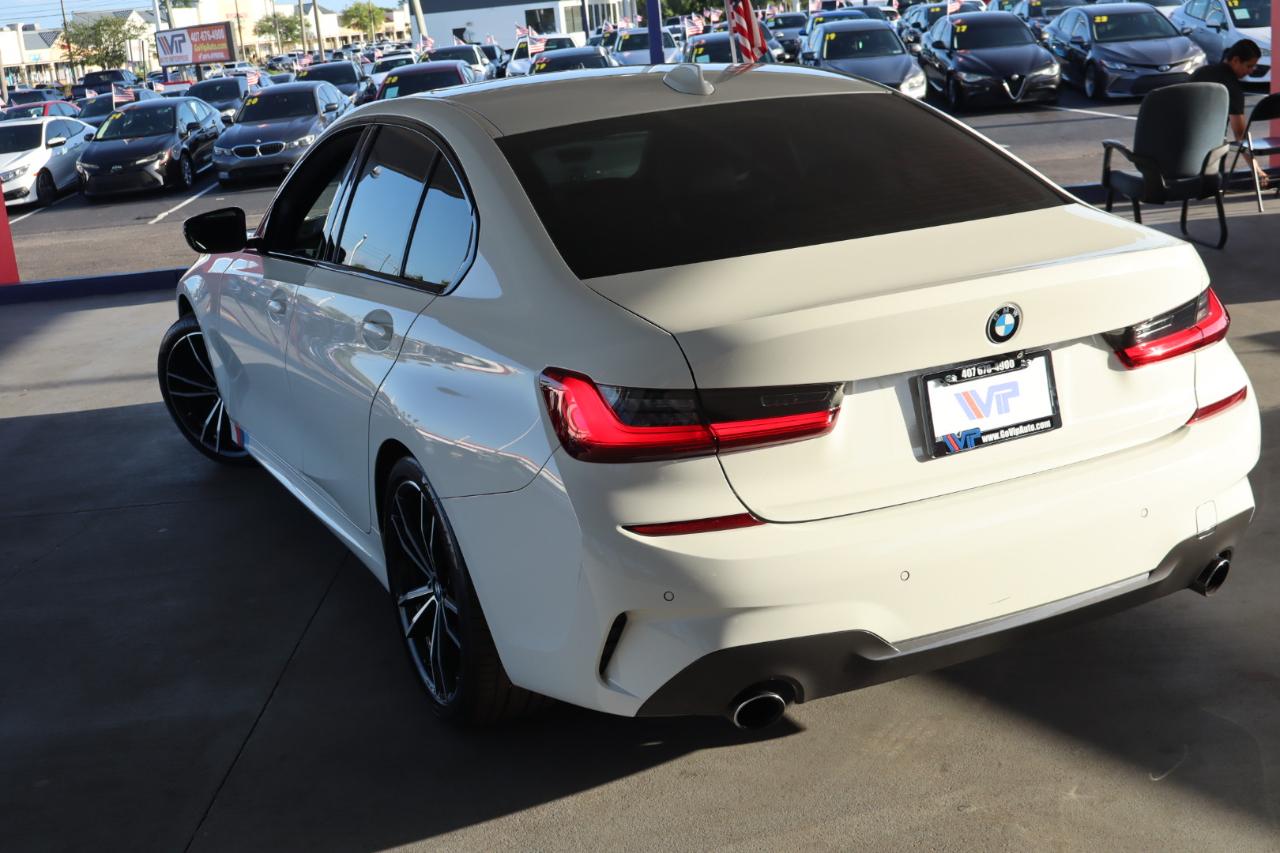 BMW 3 Series 330i Sedan 2019