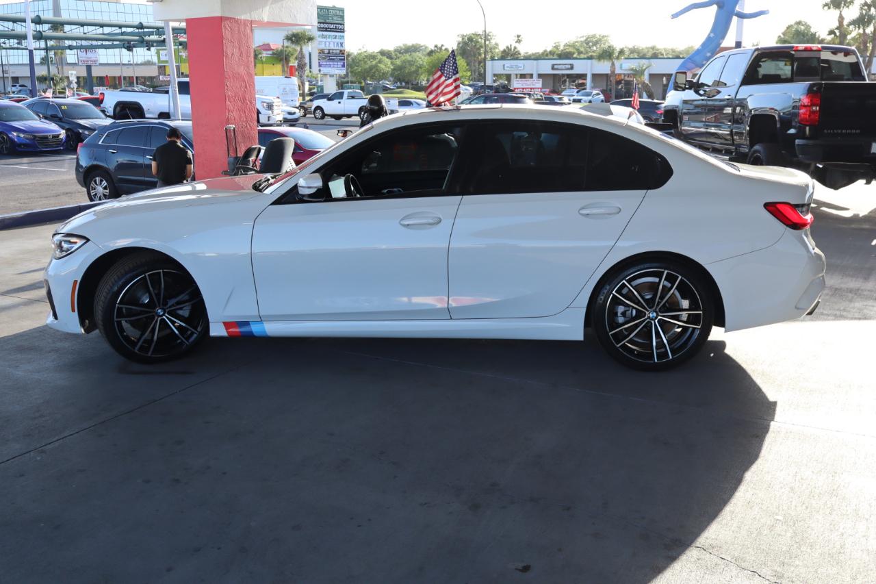 BMW 3 Series 330i Sedan 2019