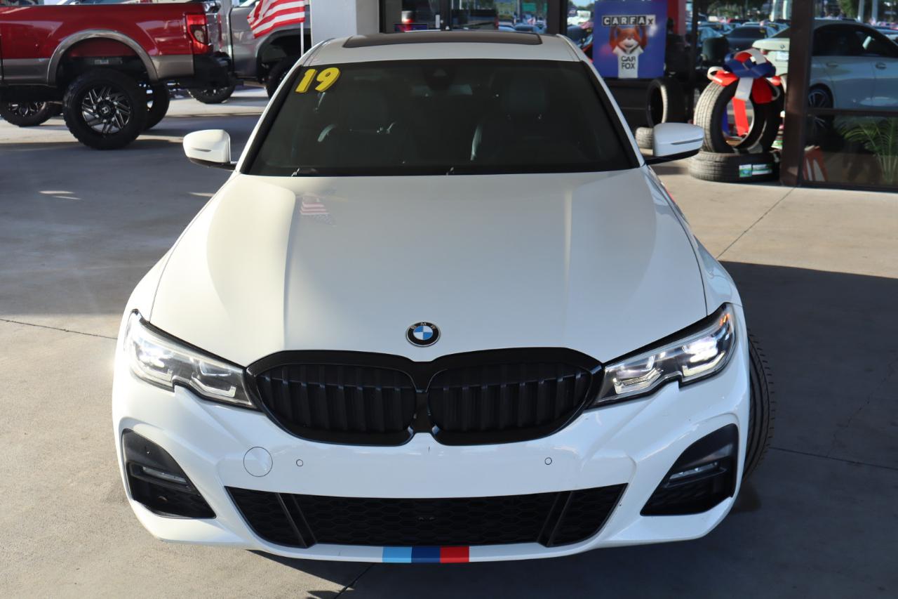 BMW 3 Series 330i Sedan 2019