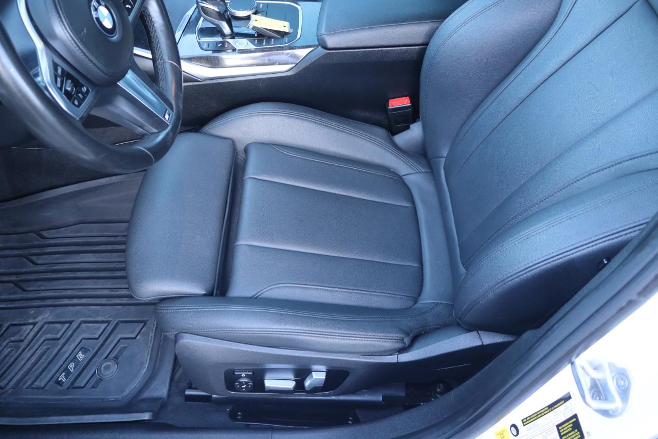 BMW 3 Series 330i Sedan 2019