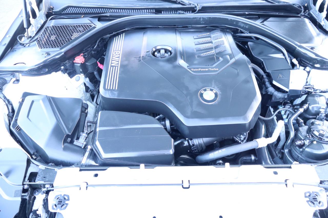 BMW 3 Series 330i Sedan 2019