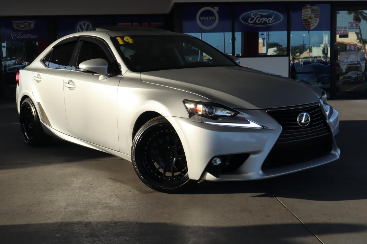 Lexus IS 250 4dr Sport Sdn RWD 2015