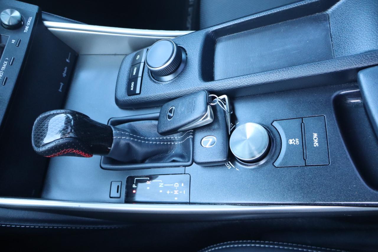 Lexus IS 250 4dr Sport Sdn RWD 2015