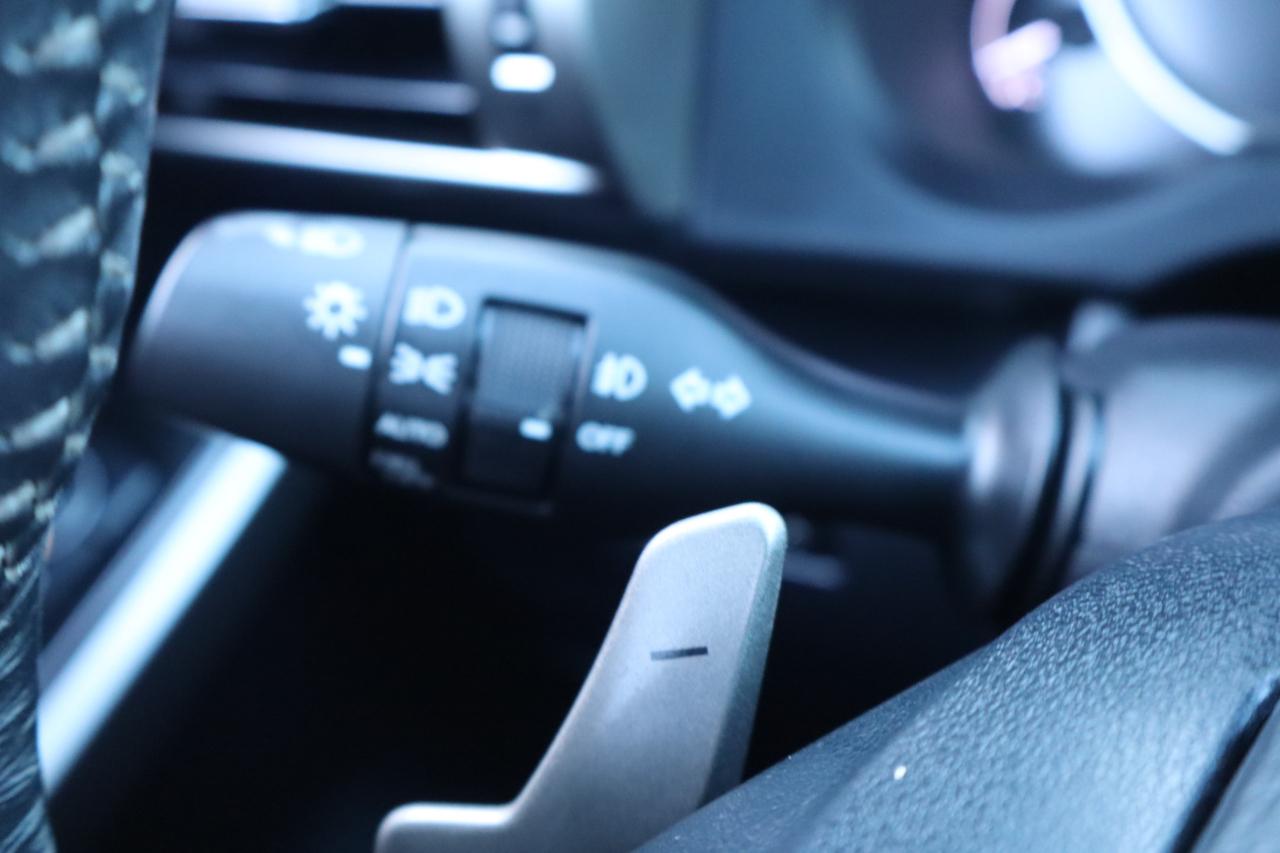 Lexus IS 250 4dr Sport Sdn RWD 2015