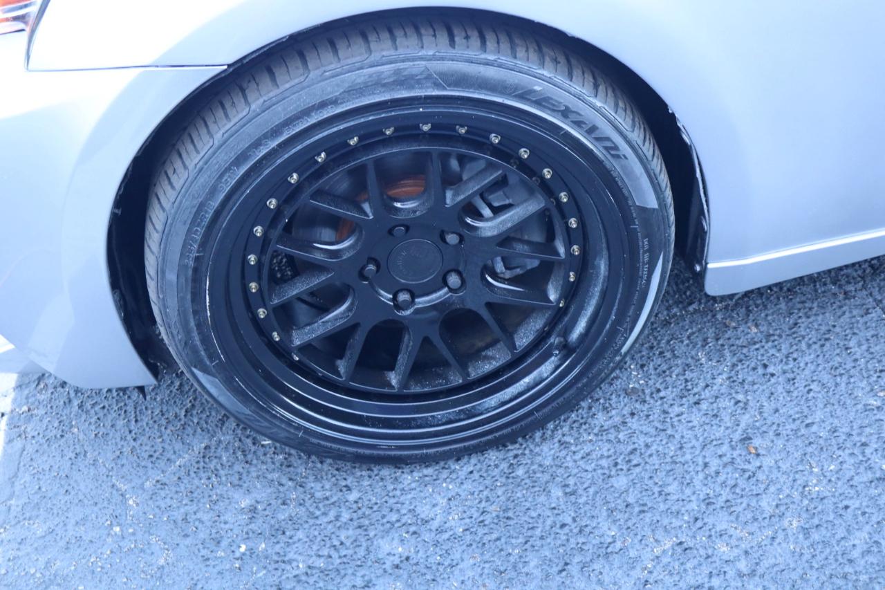 Lexus IS 250 4dr Sport Sdn RWD 2015