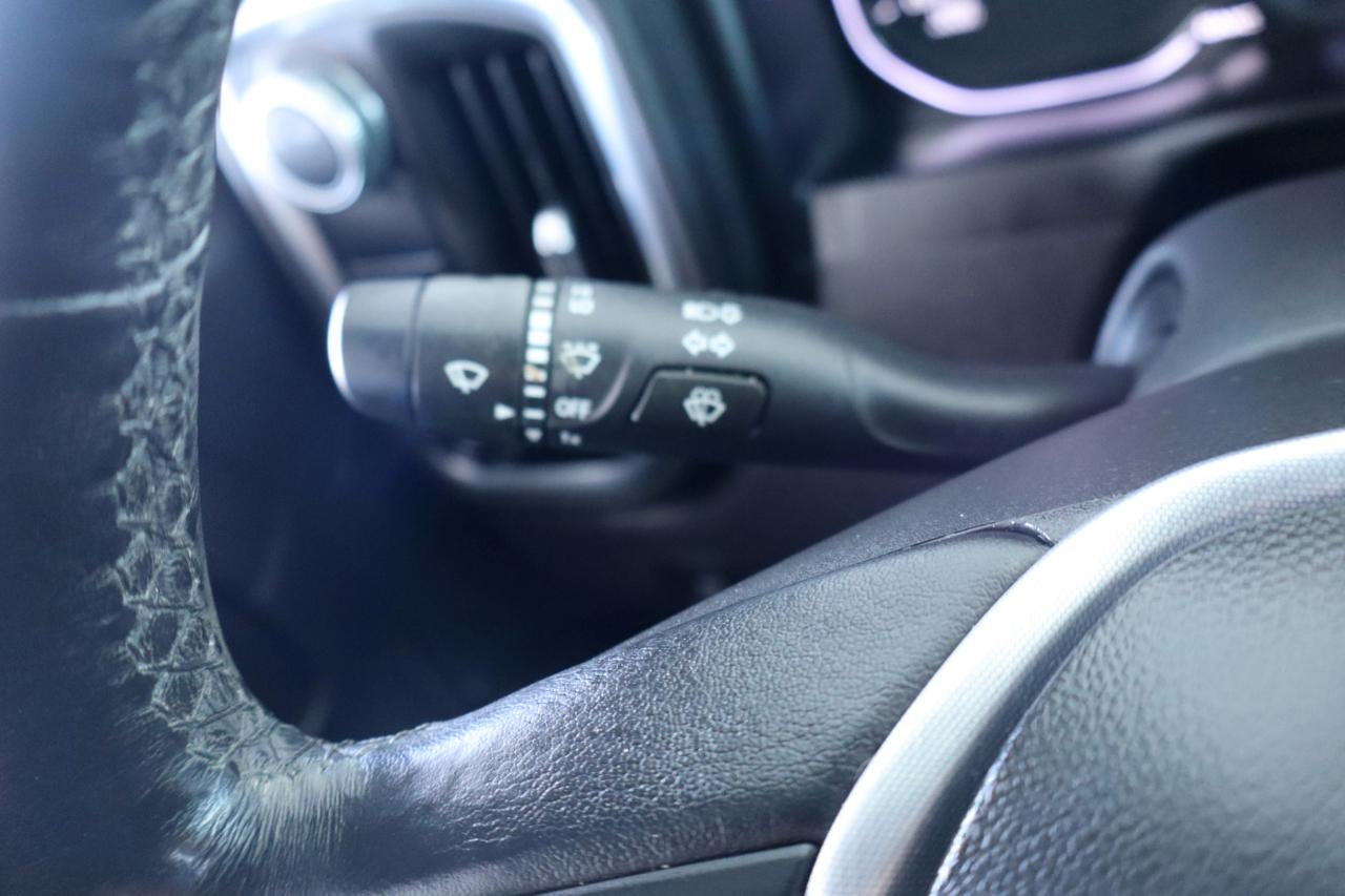 GMC Sierra 1500 2WD Crew Cab 147" Elevation 2021