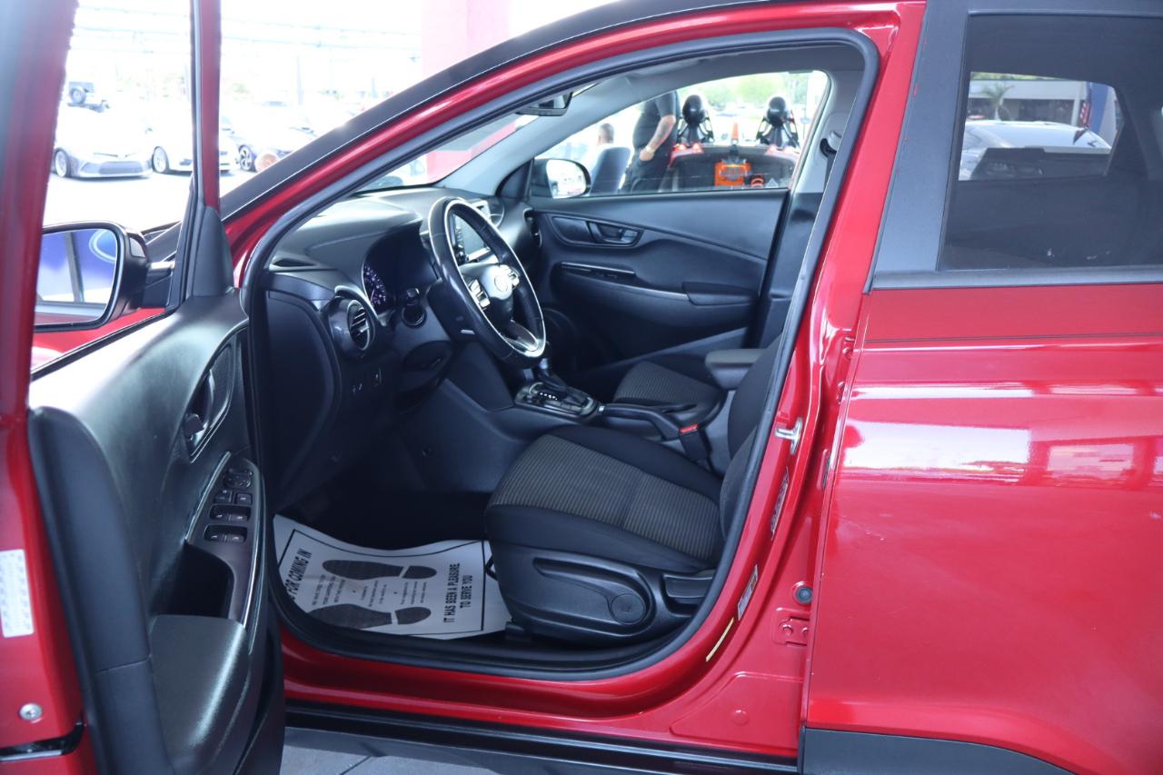 Hyundai Kona SEL 2.0L Auto w/Contrasting Roof 2018