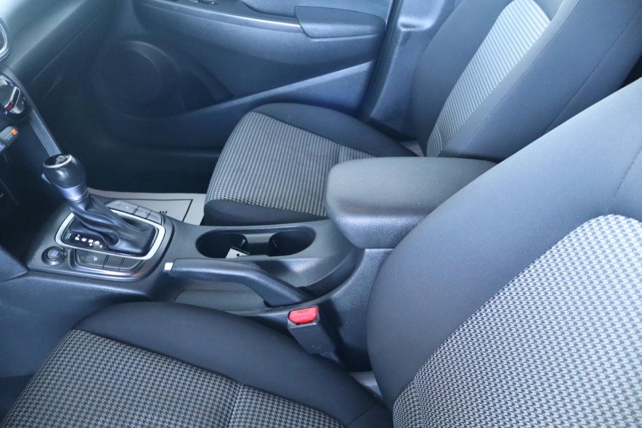 Hyundai Kona SEL 2.0L Auto w/Contrasting Roof 2018