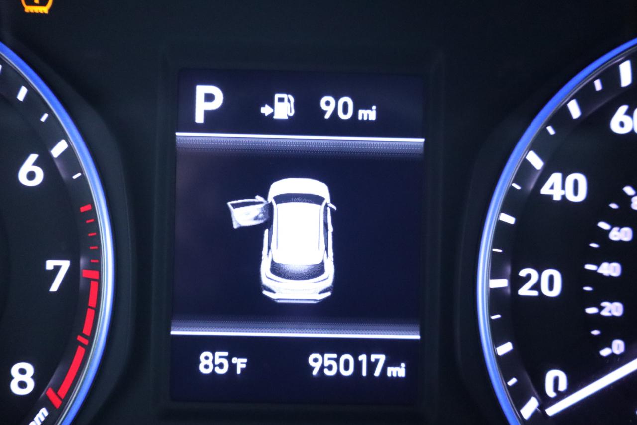 Hyundai Kona SEL 2.0L Auto w/Contrasting Roof 2018