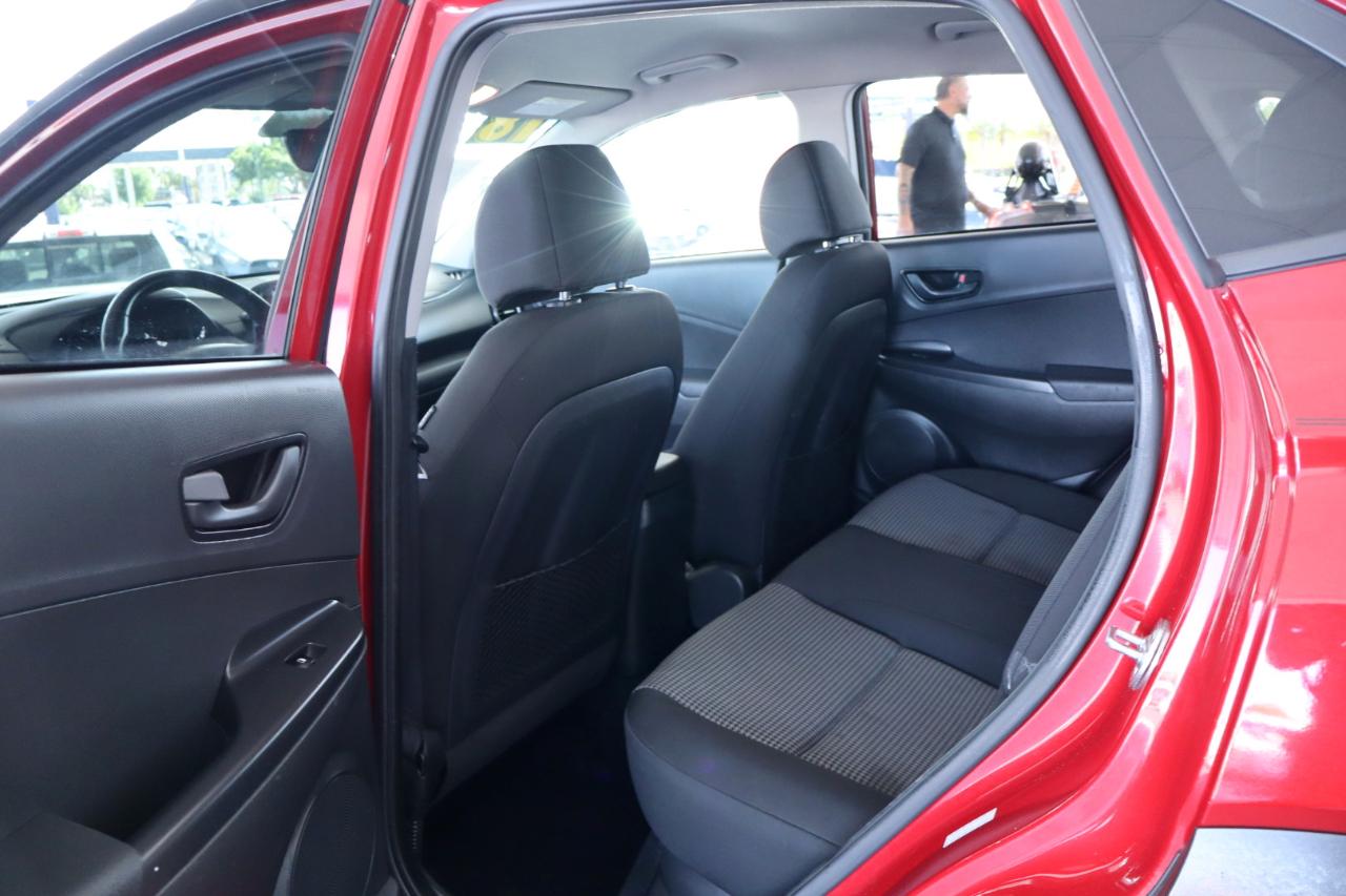 Hyundai Kona SEL 2.0L Auto w/Contrasting Roof 2018