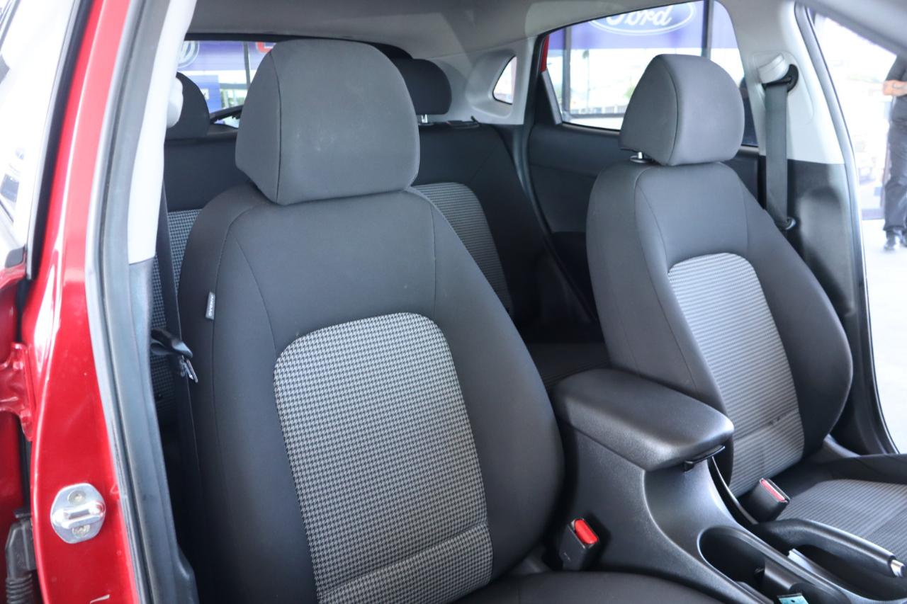 Hyundai Kona SEL 2.0L Auto w/Contrasting Roof 2018