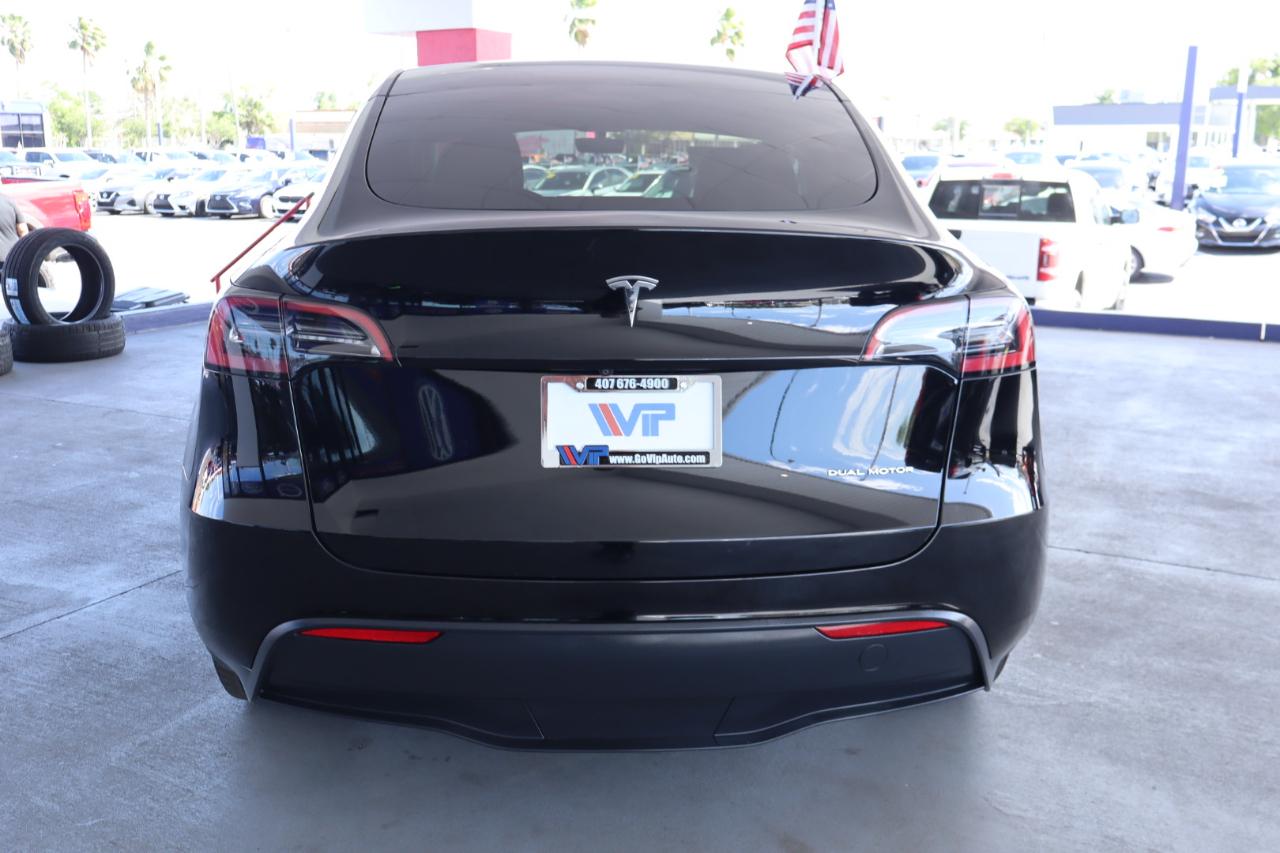 Tesla Model Y Long Range AWD 2023
