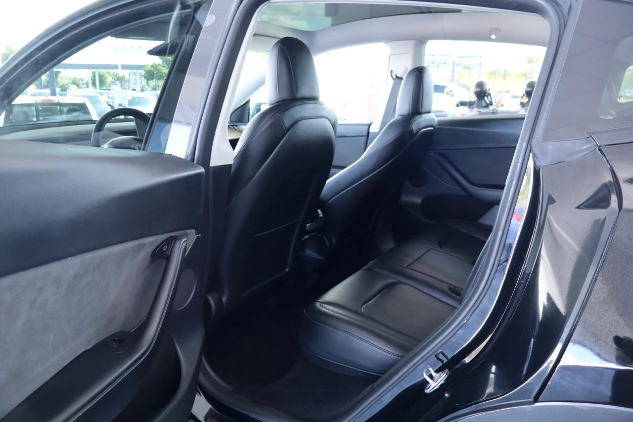 Tesla Model Y Long Range AWD 2023