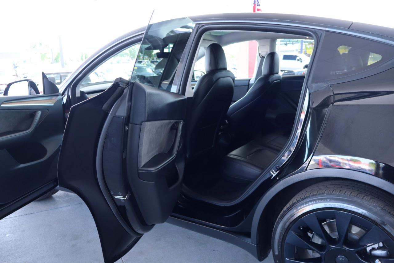 Tesla Model Y Long Range AWD 2023