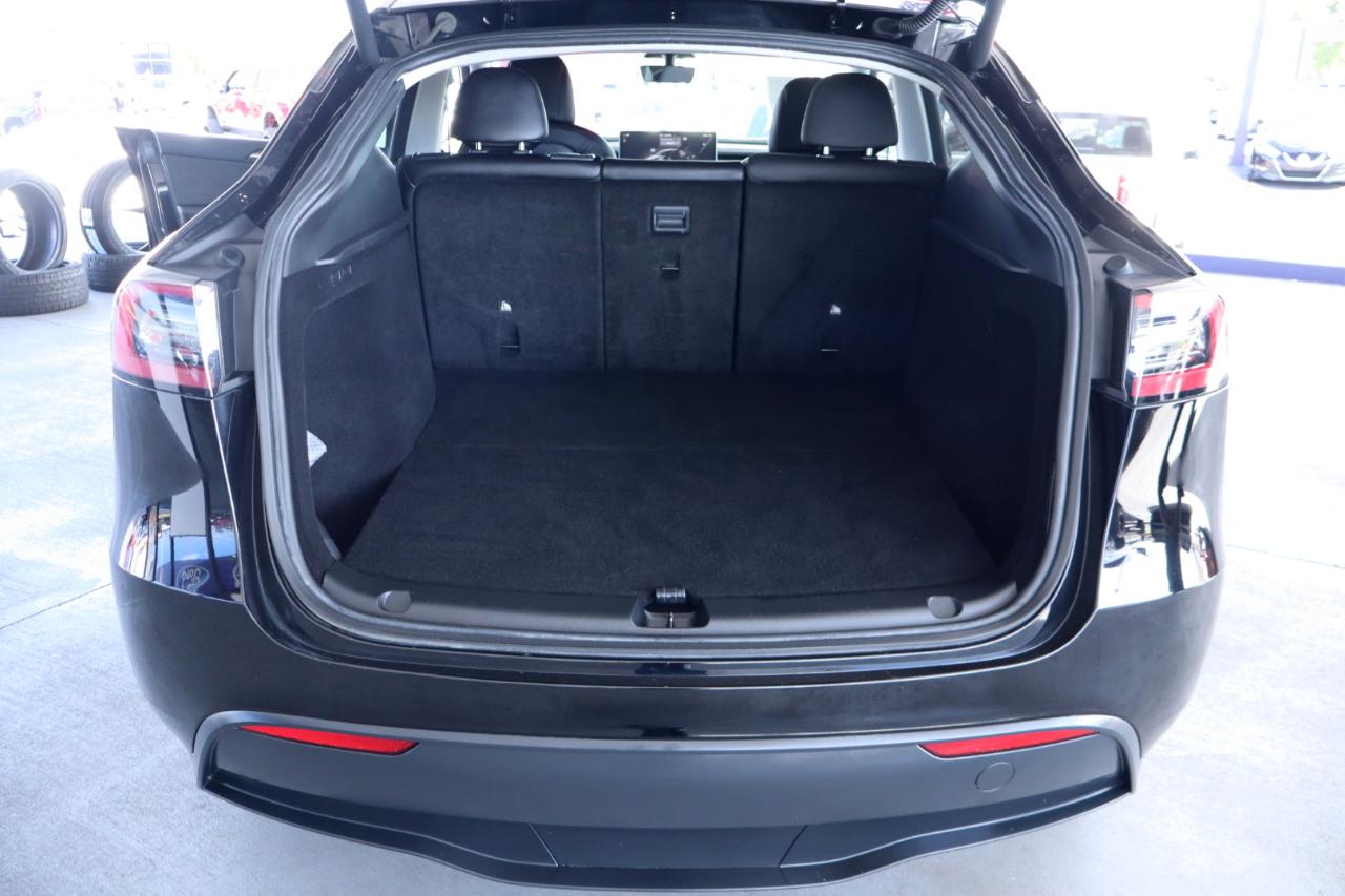 Tesla Model Y Long Range AWD 2023