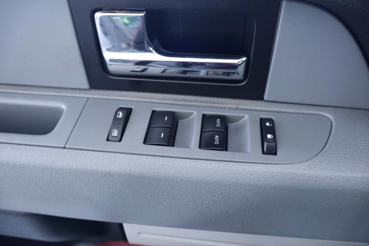 Ford F-150 4WD SuperCrew 145" XLT 2014