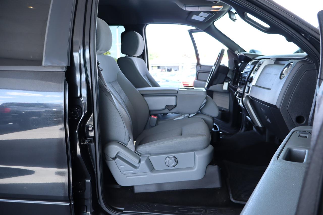 Ford F-150 4WD SuperCrew 145" XLT 2014