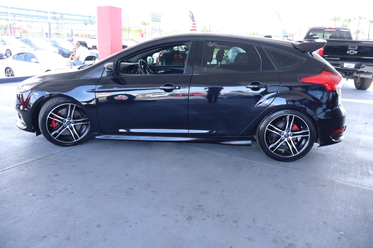 Ford Focus ST Hatch 2018