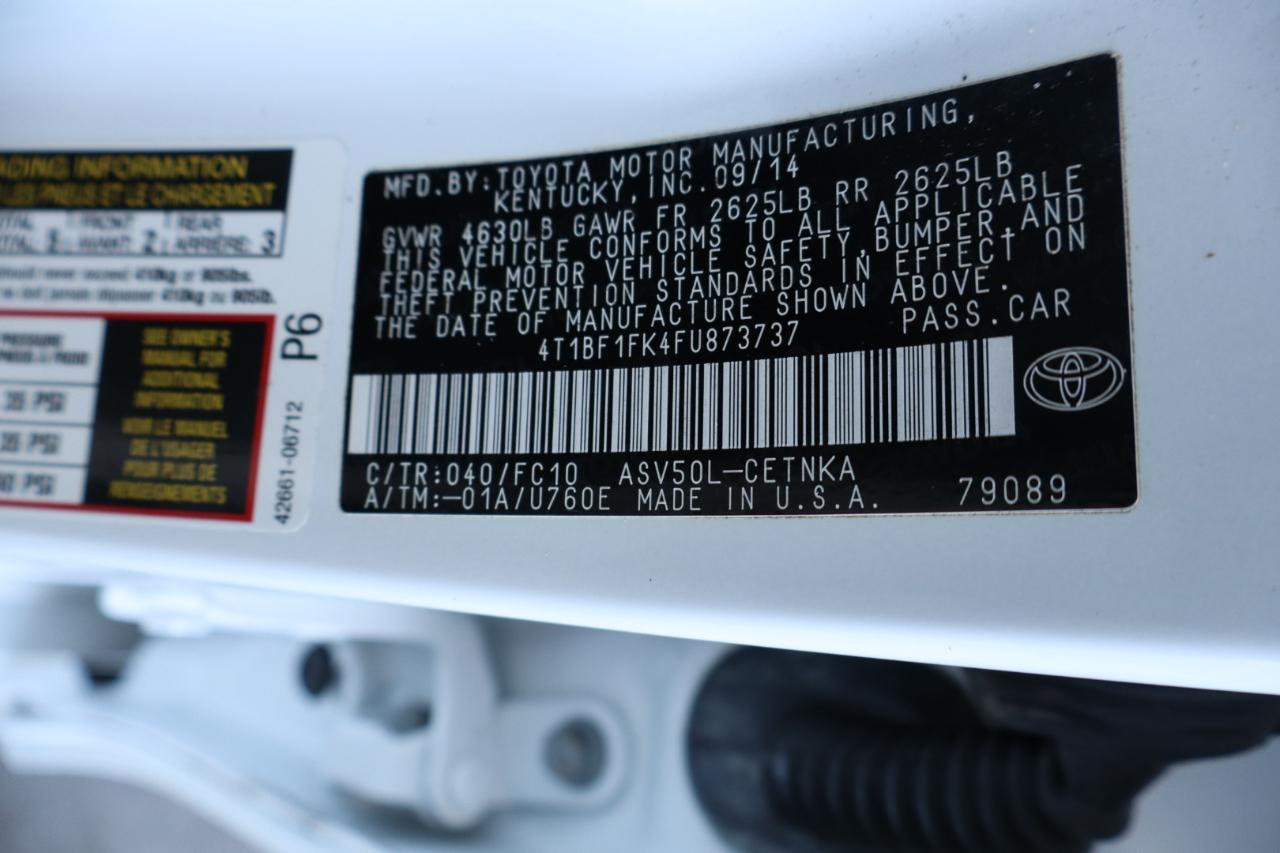 Toyota Camry 4dr Sdn I4 Man LE (Natl) 2015