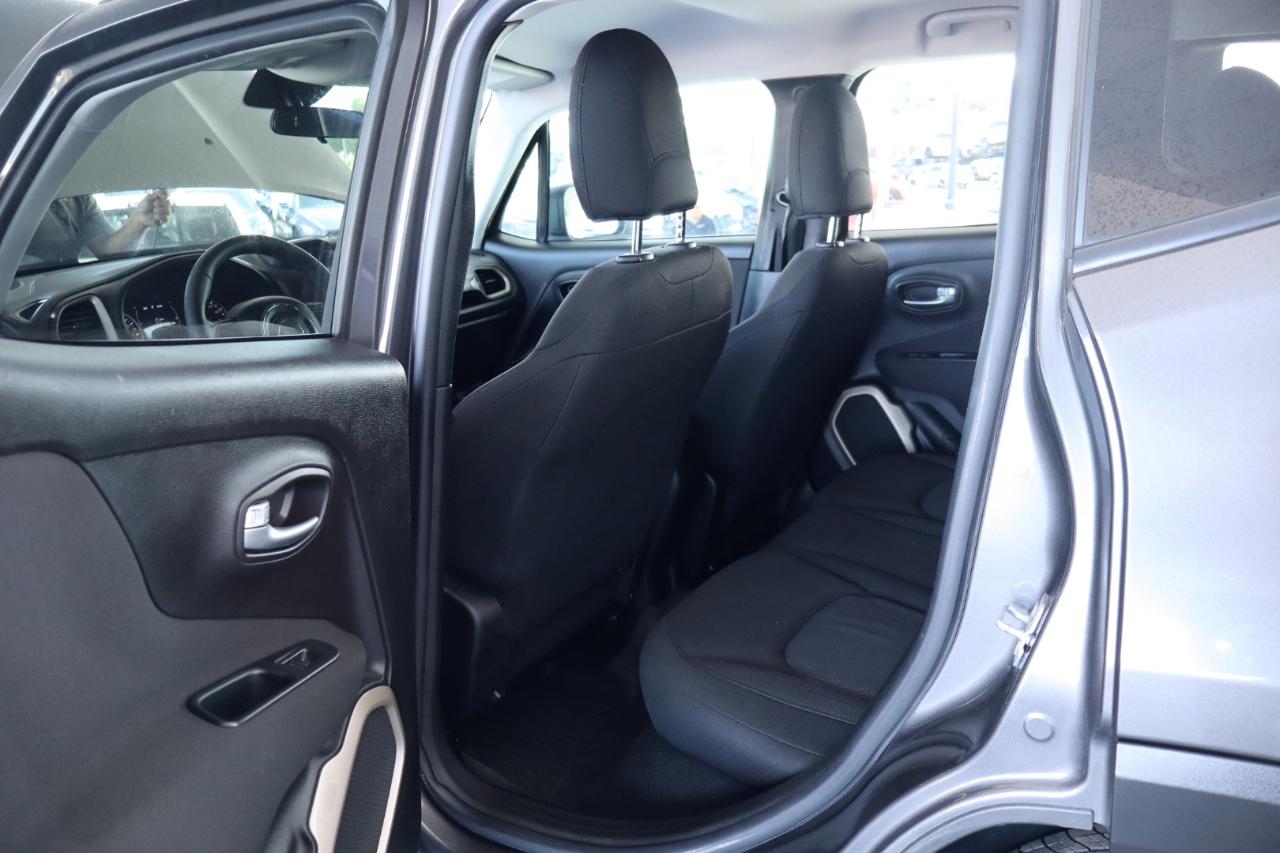 Jeep Renegade Sport FWD *Ltd Avail* 2017