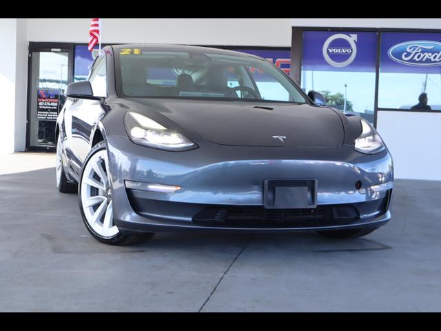 Gray 2024 Tesla Model Y Long Range AWD SUV / Crossover All-Wheel Drive Automatic