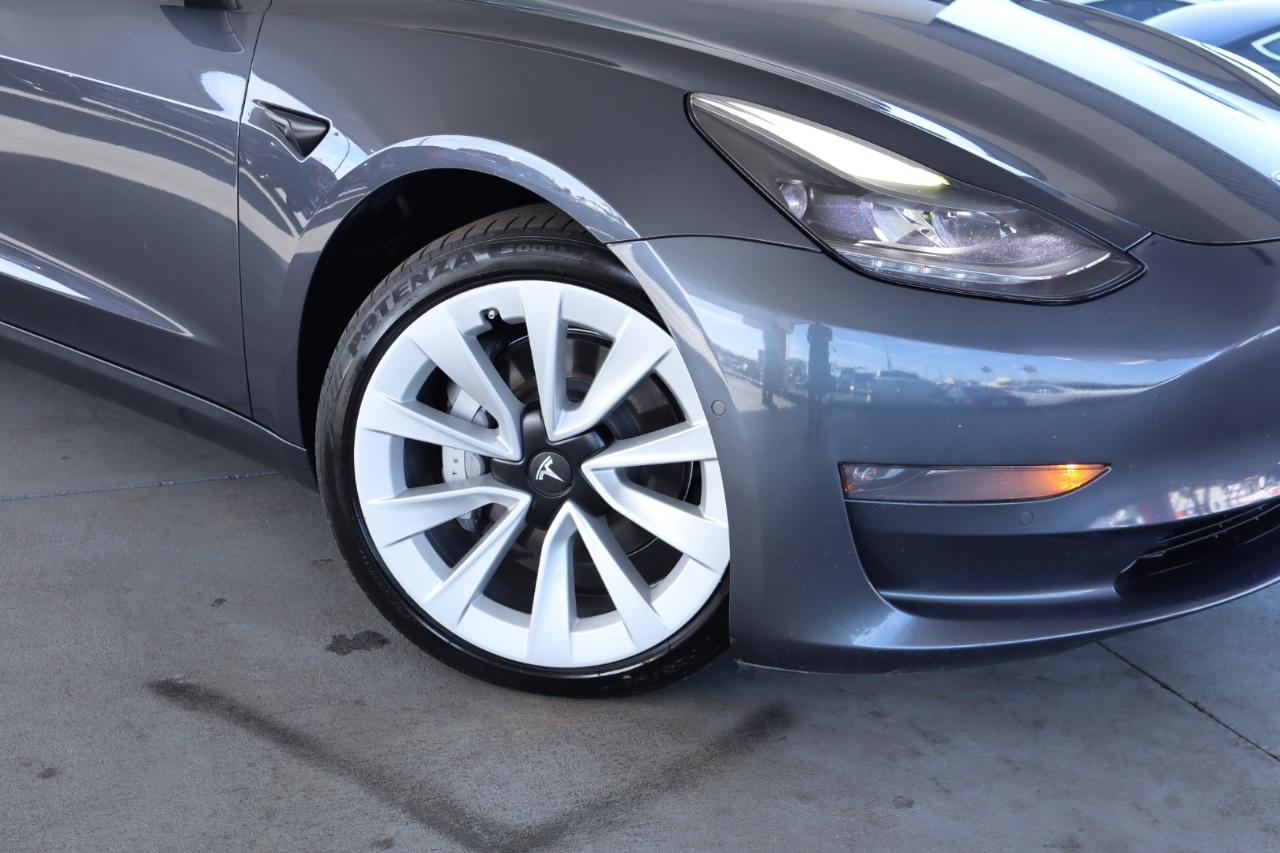 Tesla Model Y Long Range AWD 2024