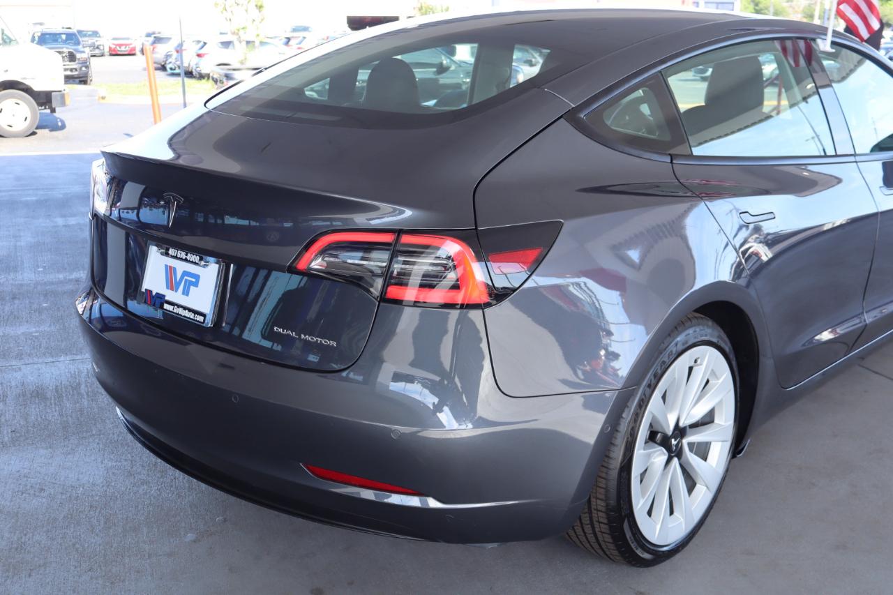 Tesla Model Y Long Range AWD 2024