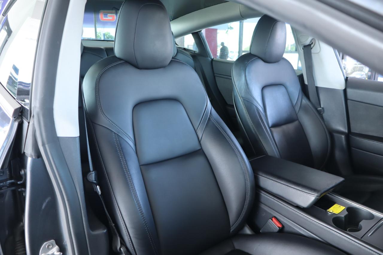 Tesla Model Y Long Range AWD 2024